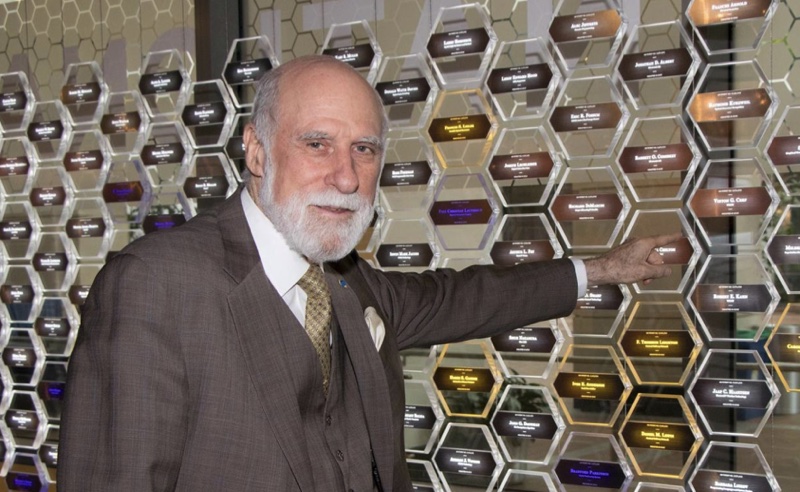 Foto de Vint Cerf