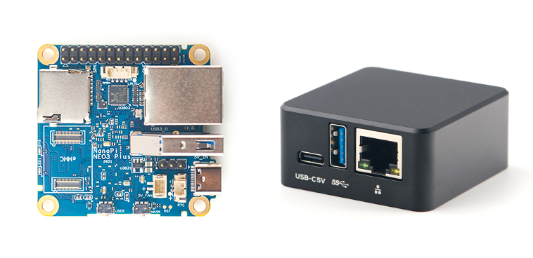 Lado a lado, uma placa de circuitos e um mini-PC